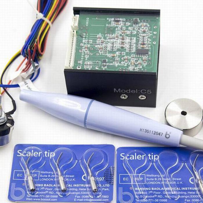 Baolai Dental C5 Eingebauter Ultraschall-Scaler mit H1-Handstück und 4 * Spitzen