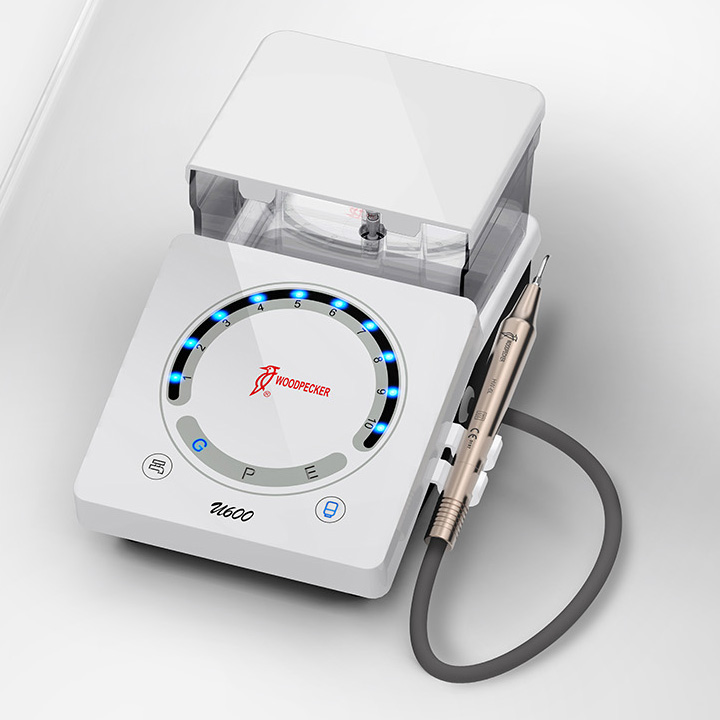 Woodpecker U600 LED UltraschallScaler mit Wasserflasche (EMS Kompatibel)