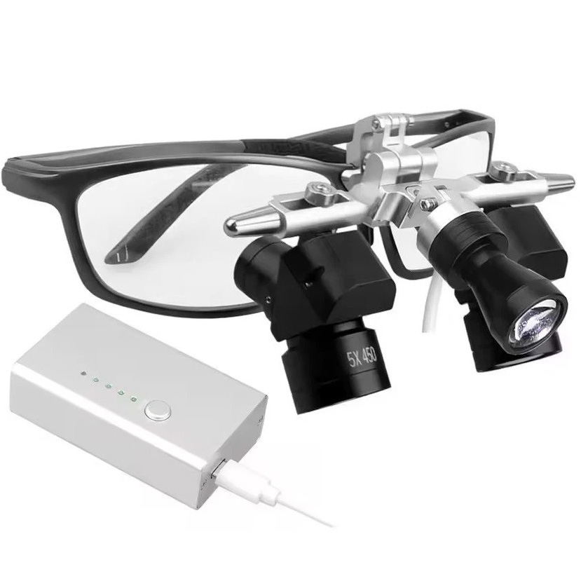 5.0X 48 ° Dental Ergonomic Lupenbrille mit 5W LED-Lupenbrille-Licht